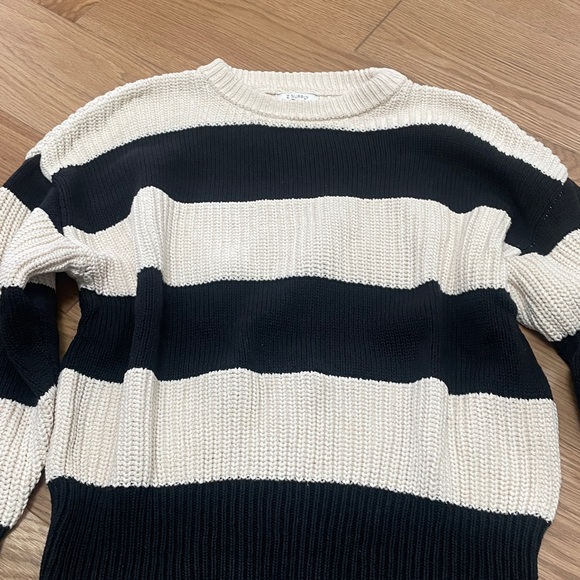 Z Supply Black and Cream Striped Sweater. 100 % cotton - Picture 2 of 5